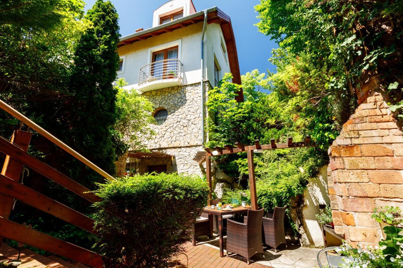 Villa Muzsa Deluxe 블로톤퓌레드 외부 사진